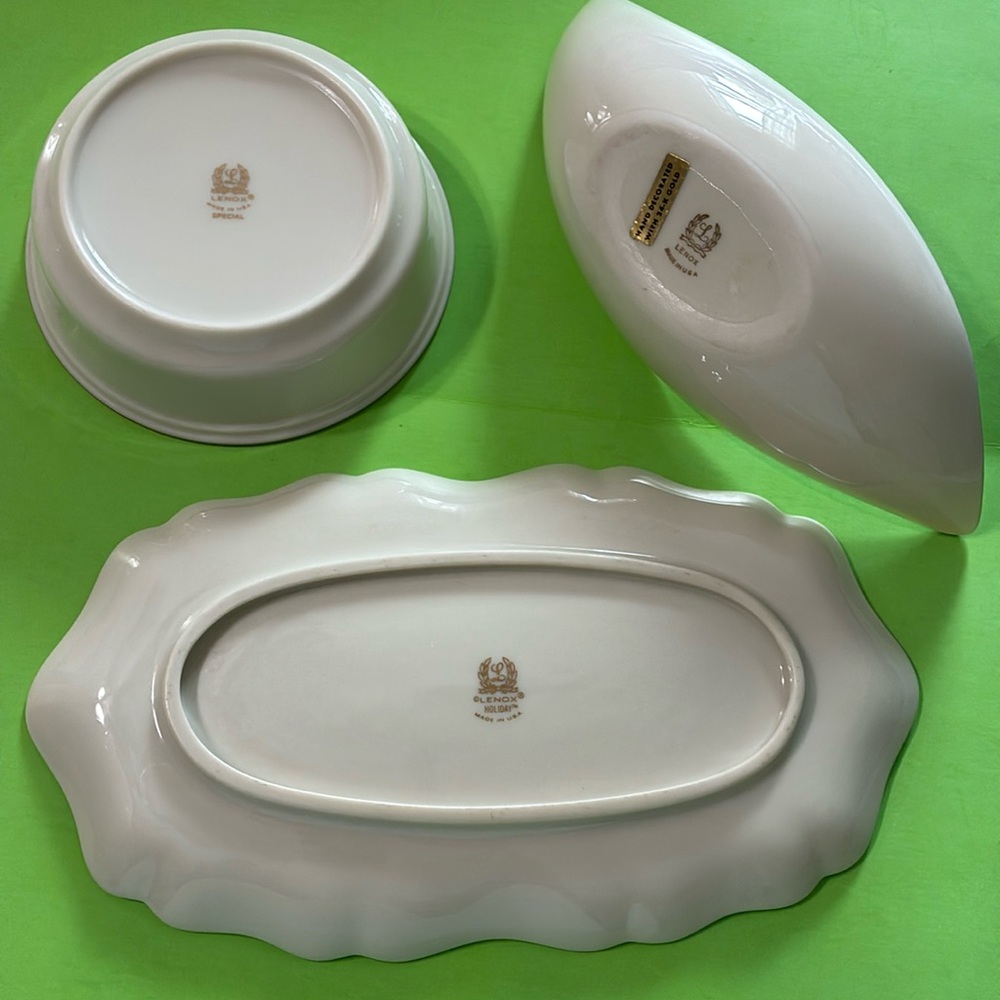 Lenox HolidayHolly - TREAT PLATE TRIO - Picture 2 of 12